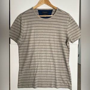 Banana Republic Luxury Touch striped tee size medium
